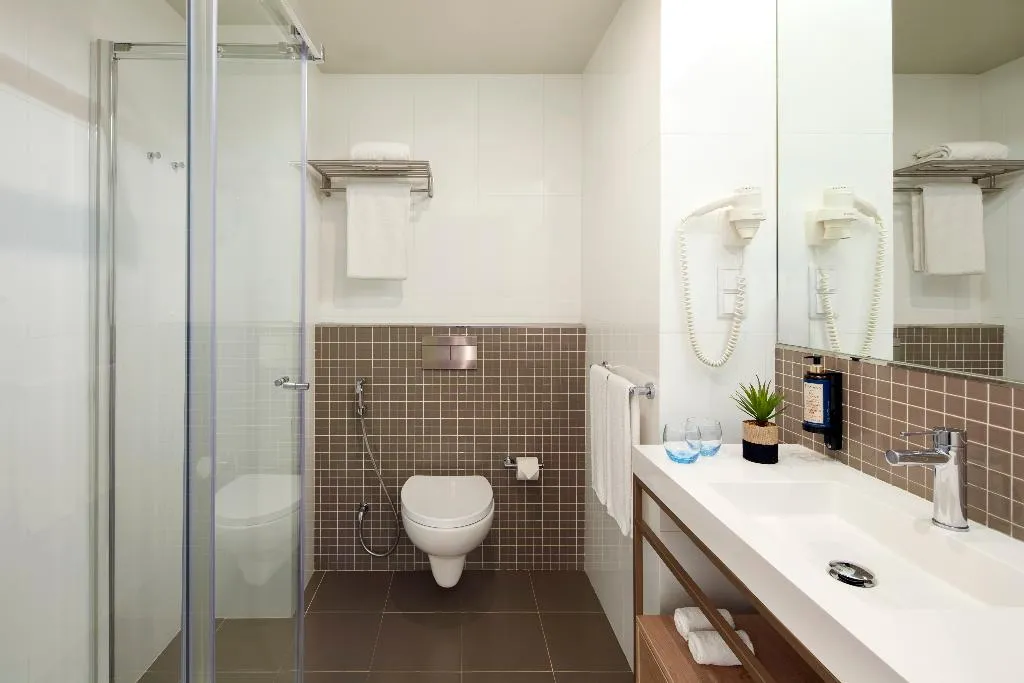 Double or Twin SUPERIOR SEA VIEW Room, Dom Jose Beach Hotel, Algarve