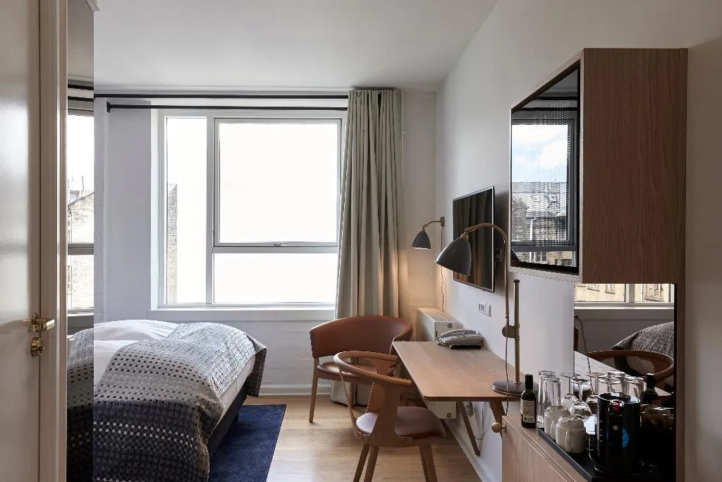 Double or Twin STANDARD Room, Copenhagen Strand, Copenhagen