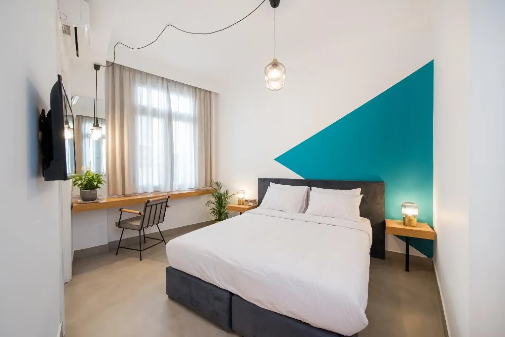 Double or Twin STANDARD Room, MONK Monastiraki Suites, Athens