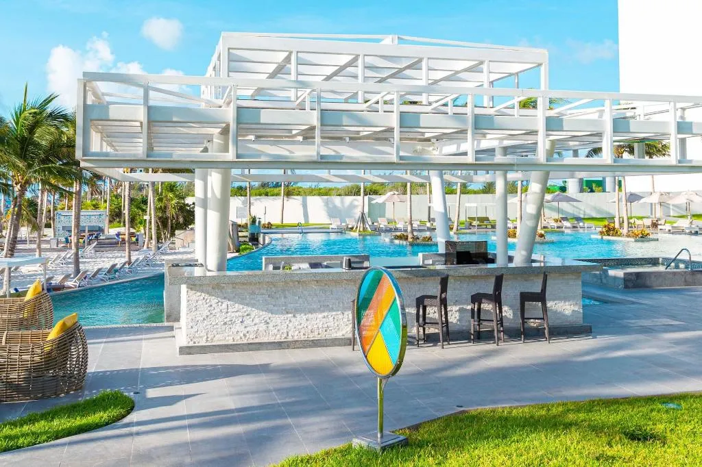 Bar, Villa Del Palmar All Inclusive Contemporary Splend, Cancun Area