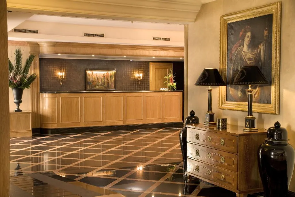 Lobby, Real Palacio, Lisbon