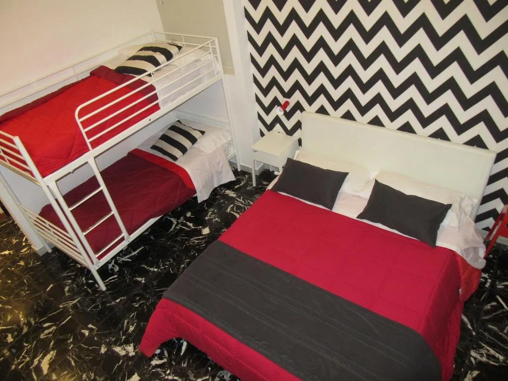 Room, B&B Rettifilo, Naples