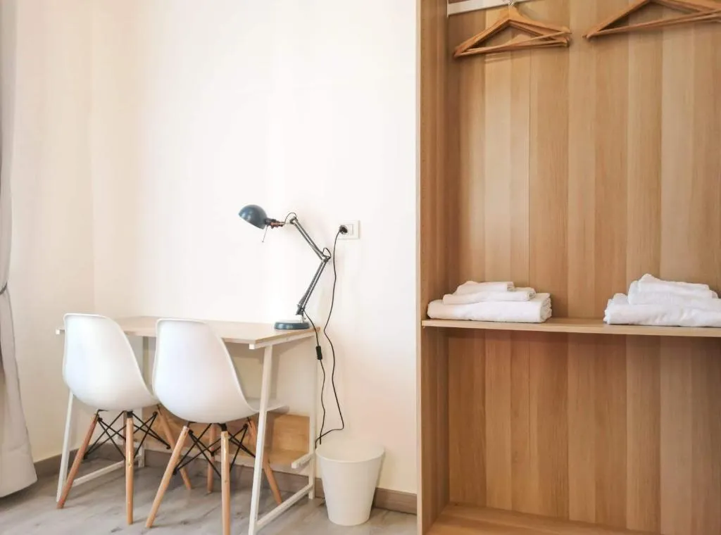 SUITE DELUXE TWO DOUBLE BEDS Room, BandB Civico 13, Naples