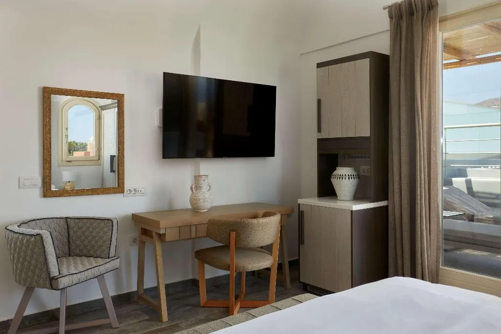 DOUBLE GUEST ROOM QUEEN BED Room, Sea Breeze Santorini Beach Resort, Curio Collectio, Santorini