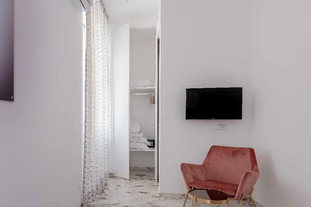 APARTMENT SUPERIOR TWO BEDROOMS Room, Hotel Exclusive, Catania