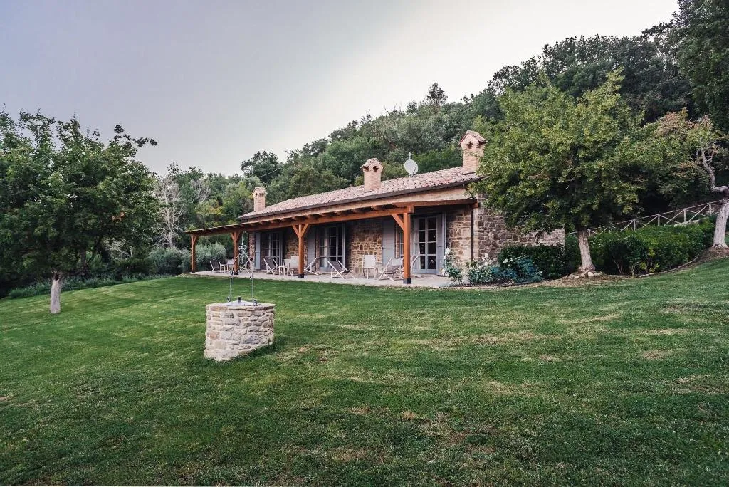 Room, Nikis Resort, Umbria