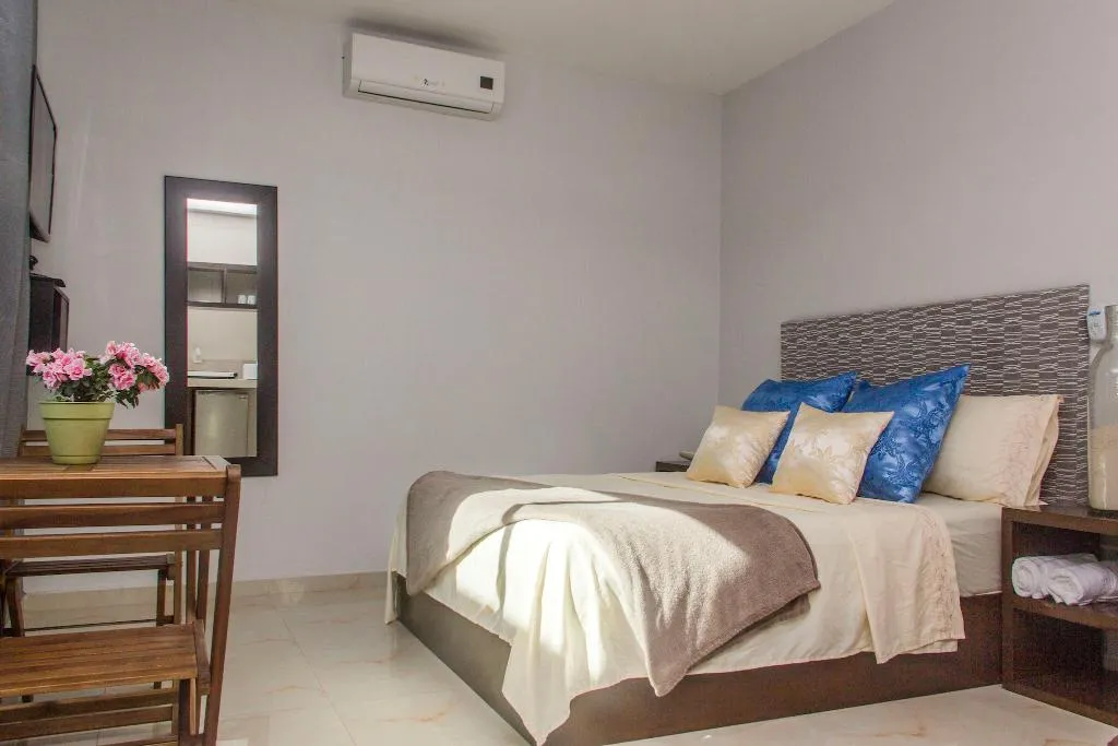 DOUBLE DELUXE Room, Aquamarina Suites, Playa Del Carmen
