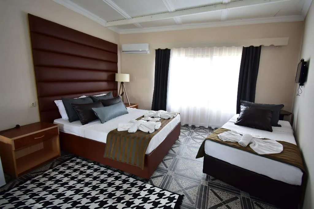 TRIPLE SUPERIOR Room, Simlarda Country Club Ayvalık, Izmir