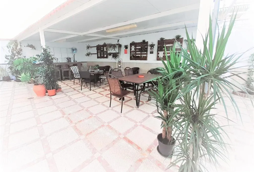 Terrace, Hostal Kokkola, Costa Del Sol