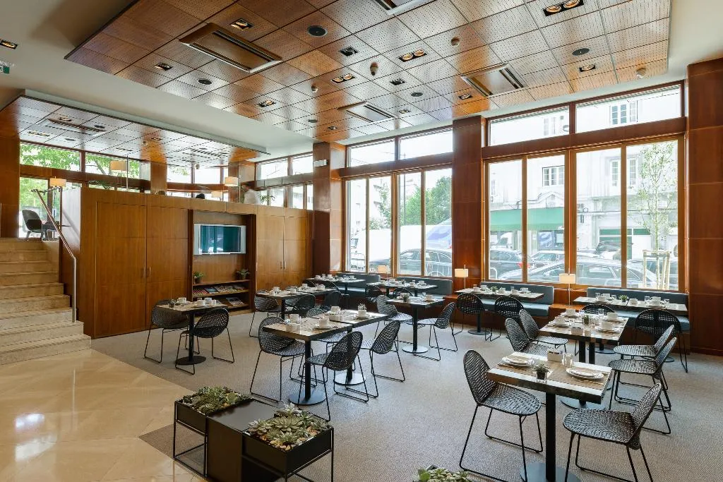 Restaurant, Dom Carlos Liberty, Lisbon