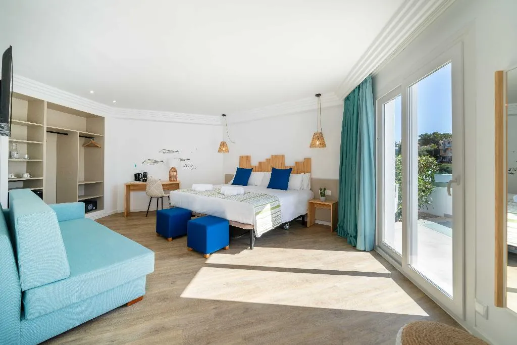 JUNIOR SUITE POOL VIEW Room, Marsenses Ferrera Blanca Adults Only, Majorca