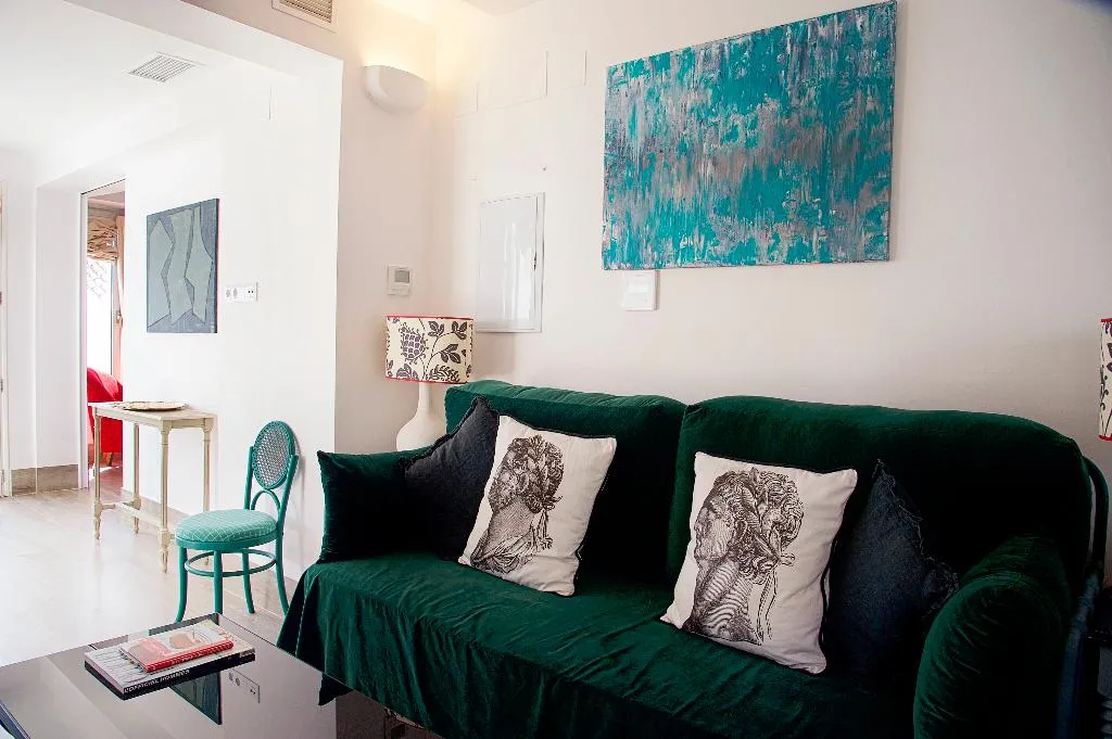 APARTMENT DELUXE Room, Overland Suites Catedral Luxury Apartments, Seville