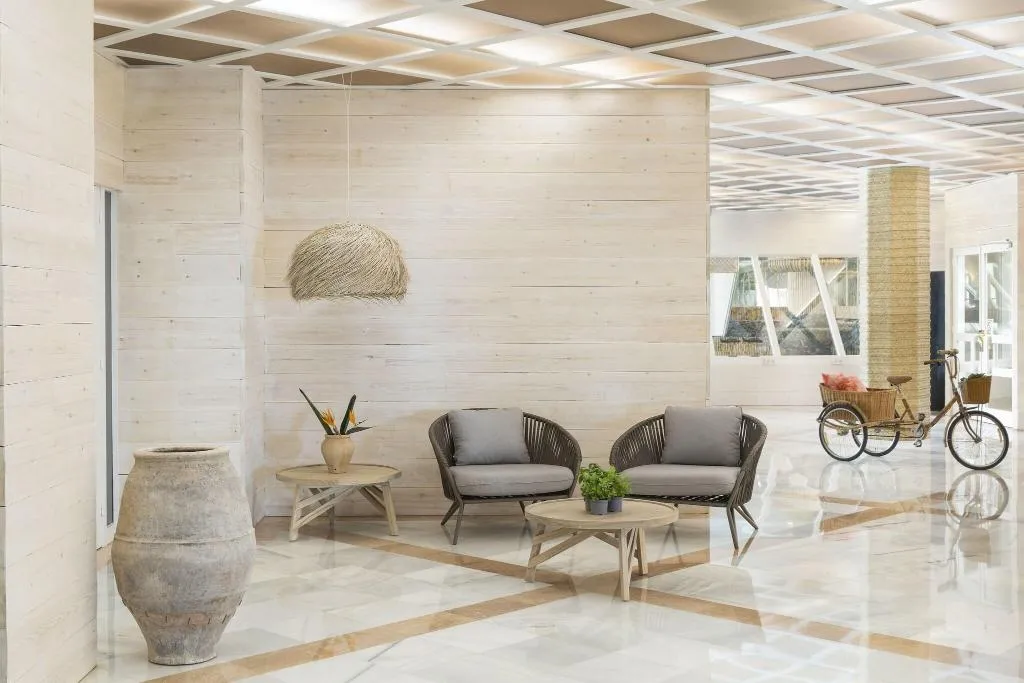 Lobby, Indalo Park, Costa Brava