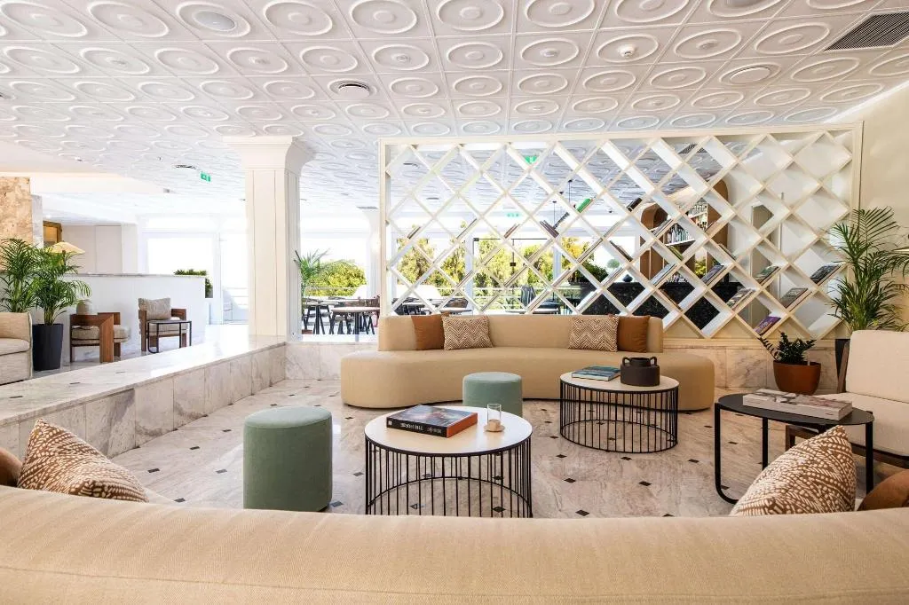 Lobby, Brown Beach Chalkida Resort, Athens
