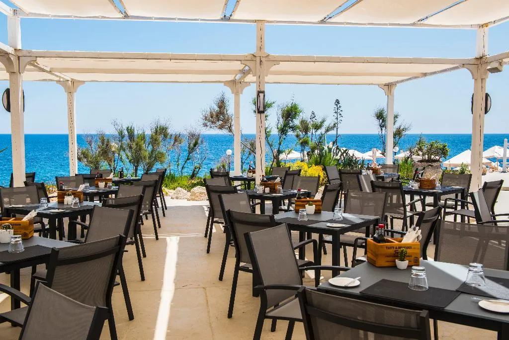 Restaurant, Radisson Blu Resort, Malta St. Julians, Malta