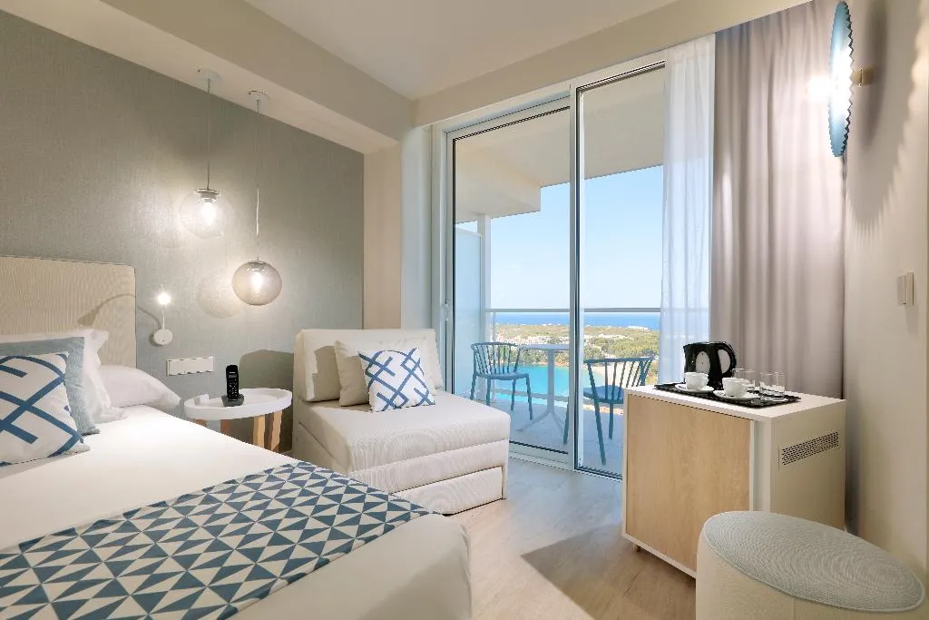 Double or Twin PREMIUM Room, Palladium Hotel Menorca, Menorca