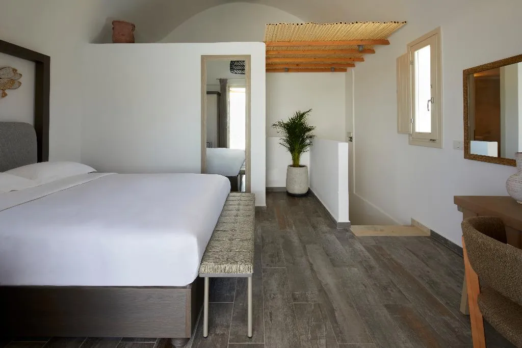 DOUBLE GUEST ROOM KING BED Room, Sea Breeze Santorini Beach Resort, Curio Collectio, Santorini