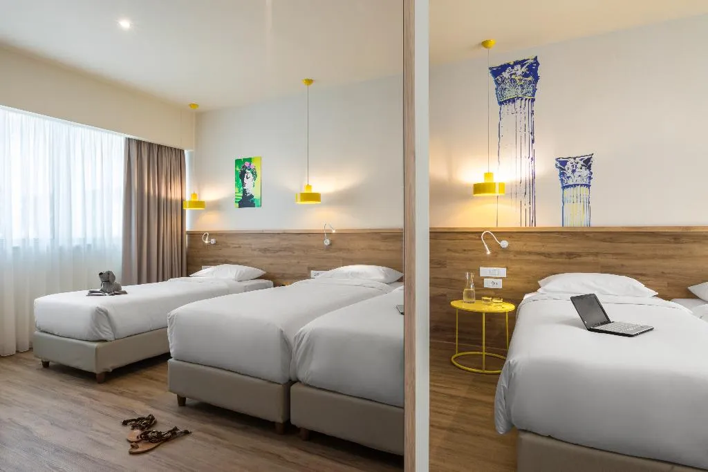 FAMILY ROOM PREMIUM Room, Ibis Styles Athens Routes, Athens