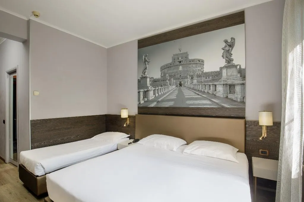 TRIPLE STANDARD Room, Marc'Aurelio, Rome