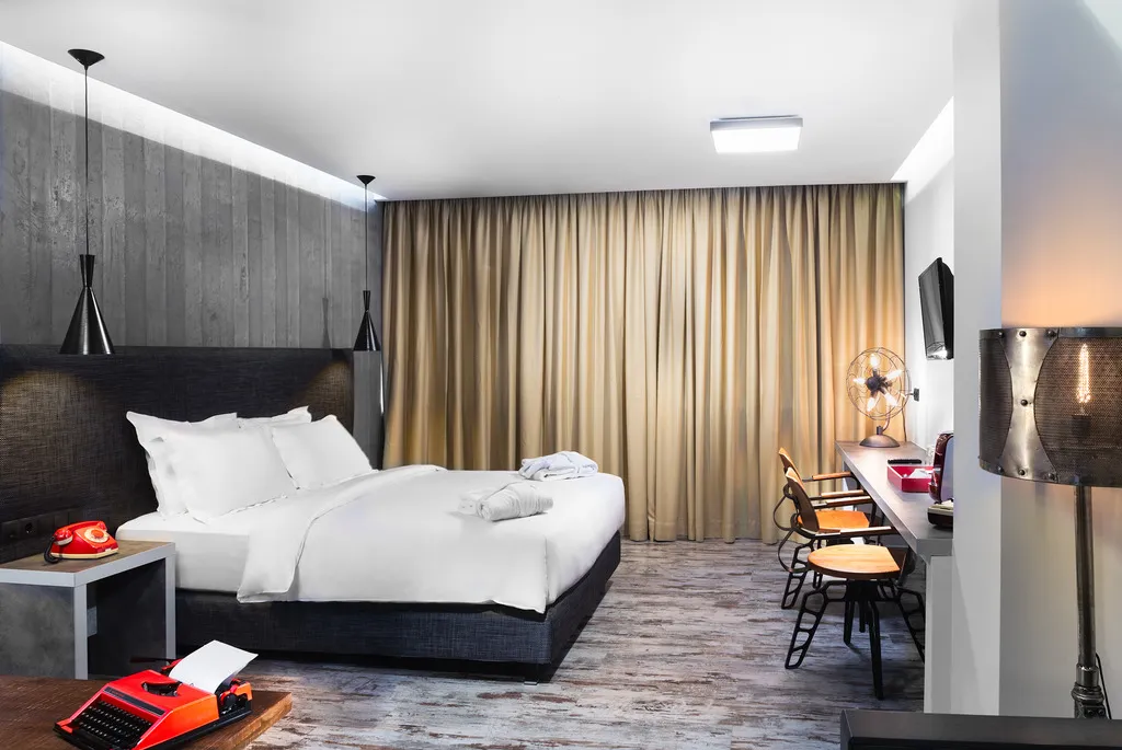 JUNIOR SUITE STANDARD Room, 36O Degrees, Athens