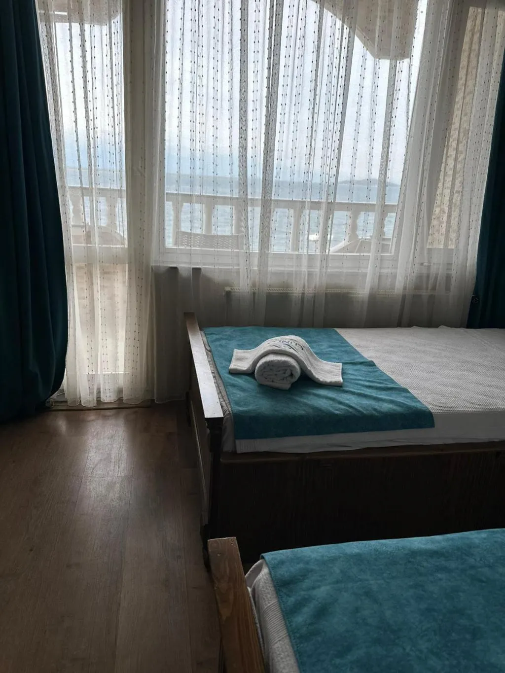 TRIPLE POOL VIEW Room, Cunda Basel Hotel, Izmir