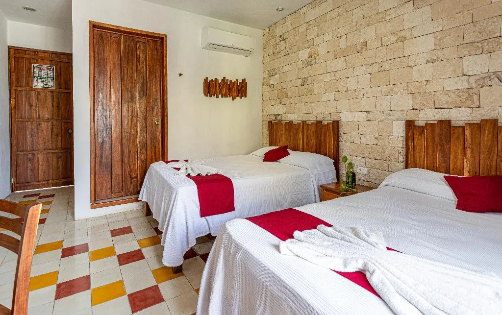 TWIN TWO BEDS Room, Casa Hipil, Cancun Area