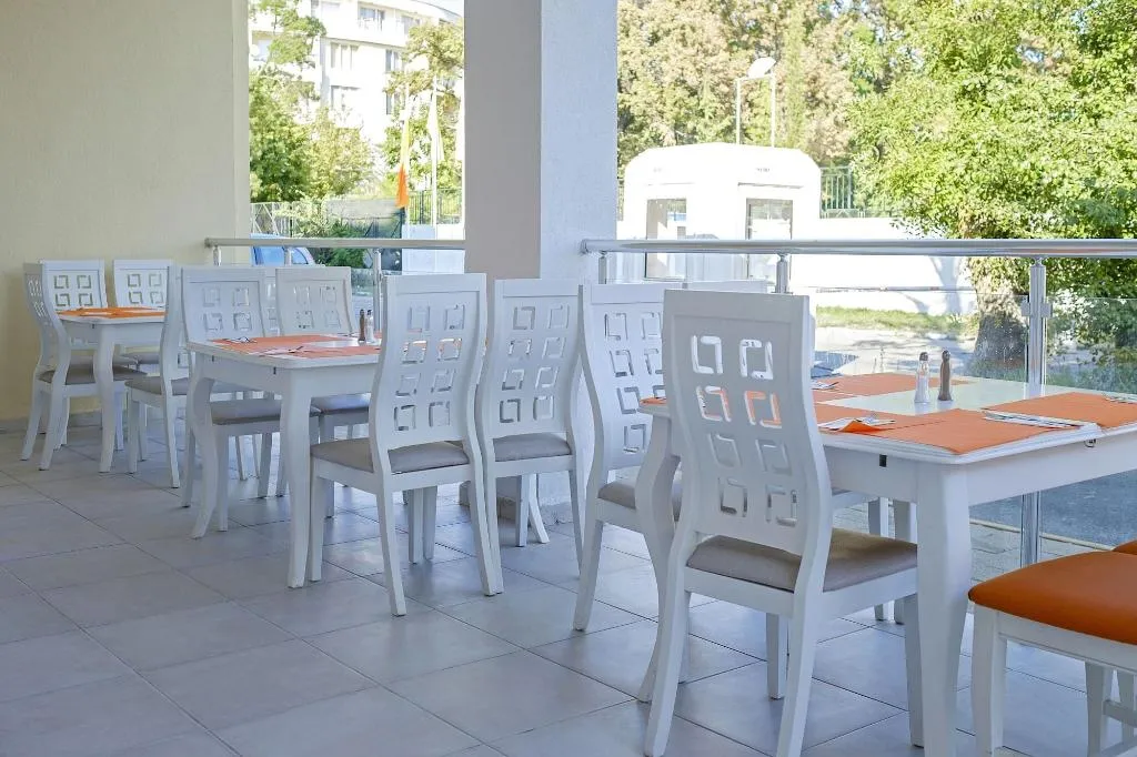 Restaurant, Garden Nevis - All Inclusive, Bourgas