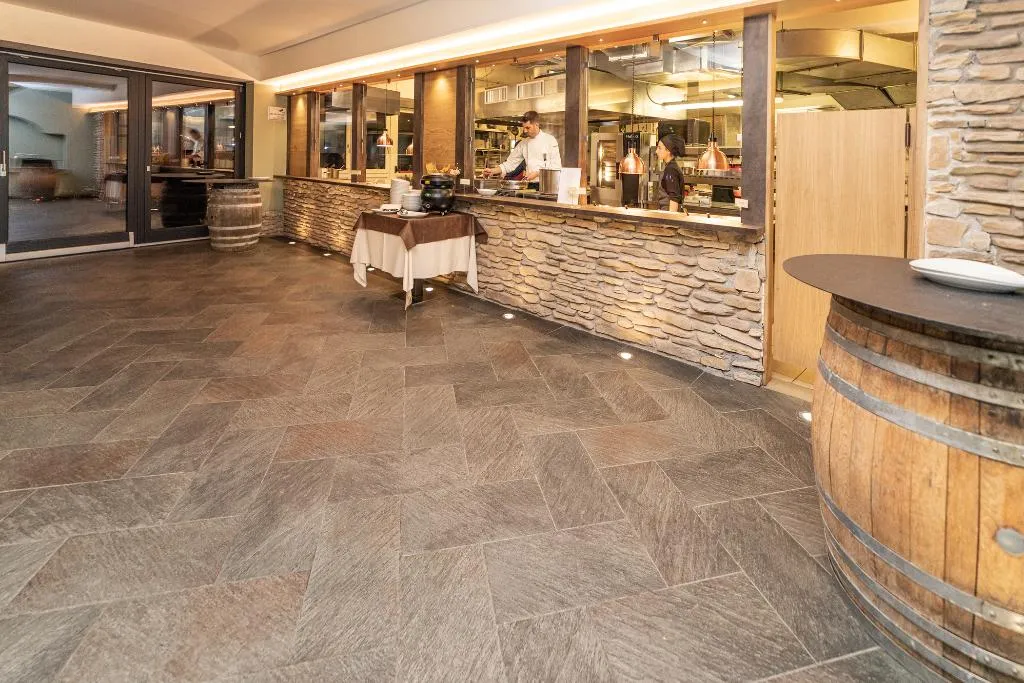 Restaurant, Hotel la Torre Spa & Restaurant, Milan