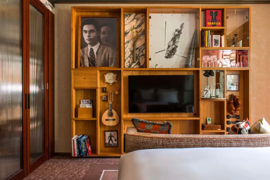TRIPLE EXECUTIVE Room, Brach Madrid, Madrid