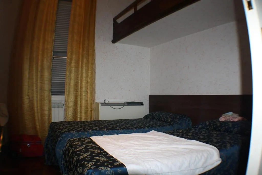 Room, Lam Guest House, Naples
