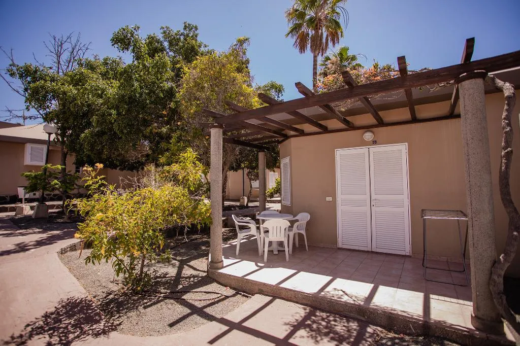 BUNGALOW CAPACITY 4 TWO BEDROOMS Room, Caybeach Princess, Gran Canaria