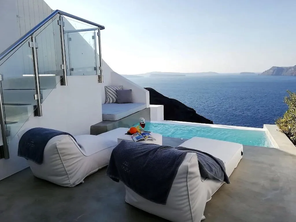 Room, Marizan Caves & Villas, Santorini, Santorini