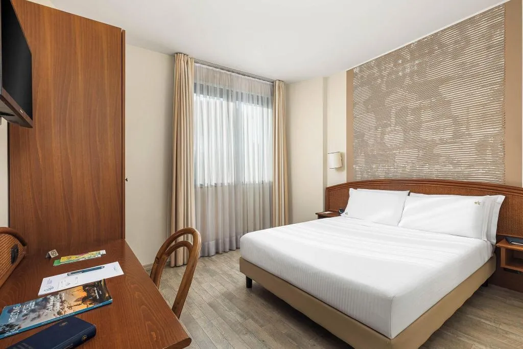 Room, Welcome Hotel, Milan