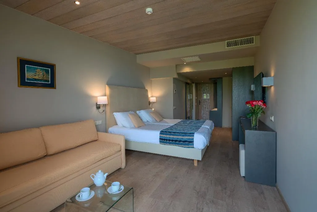 JUNIOR SUITE SEA VIEW Room, Kyma Suites Beach Hotel, Crete
