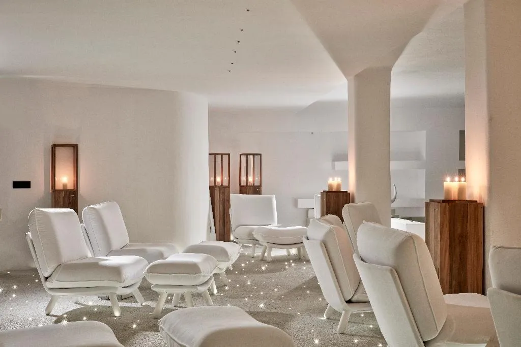 Sports and Entertainment, Royal Myconian - Leading Hotels of the World, Mykonos