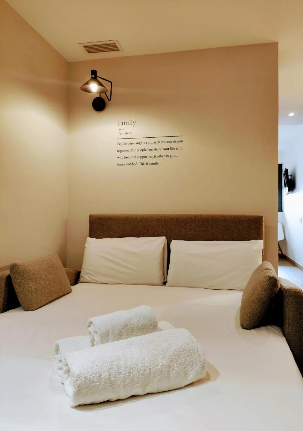 FAMILY ROOM QUEEN SIZE BED Room, Bcn Montjuic, Barcelona