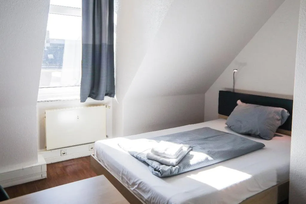SINGLE STANDARD Room, Acama Kreuzberg Hotel+Hostel, Berlin