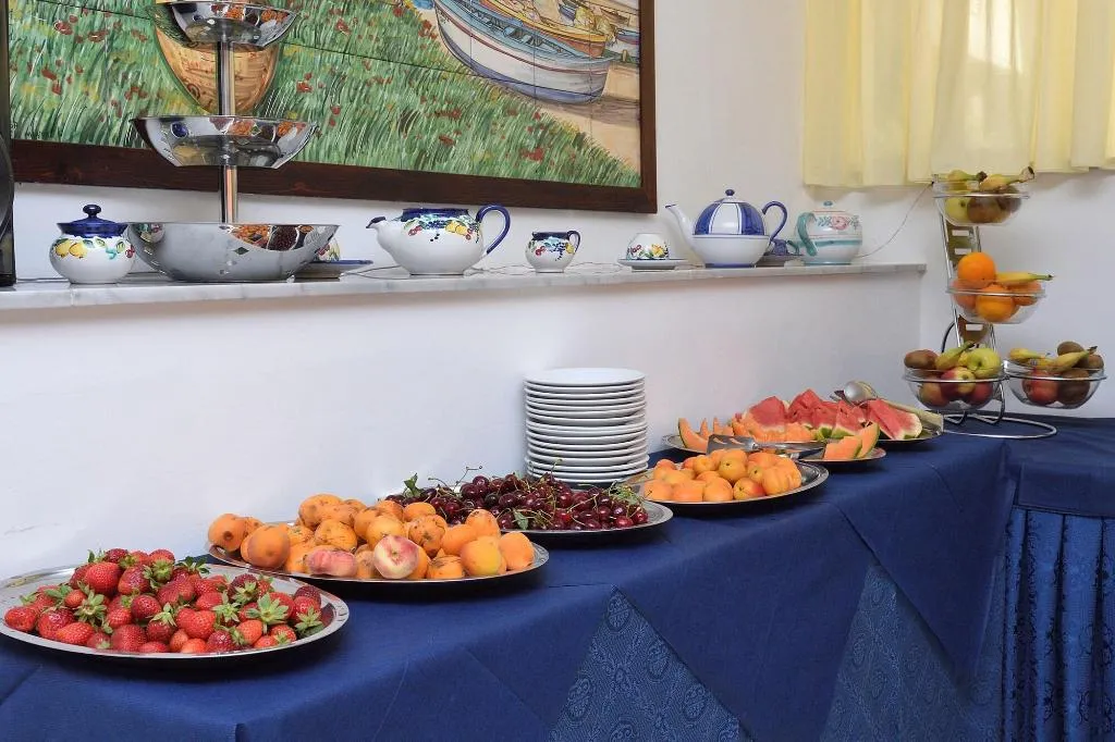 Restaurant, Hotel Settebello, Naples