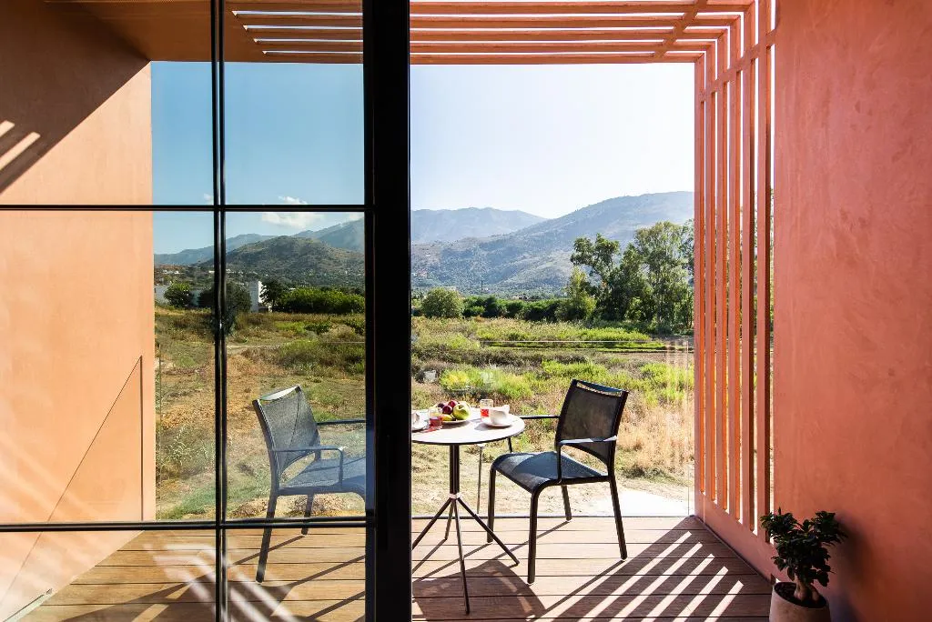 TWIN DELUXE Room, Pilot Amphora Boutique Hotel, Crete