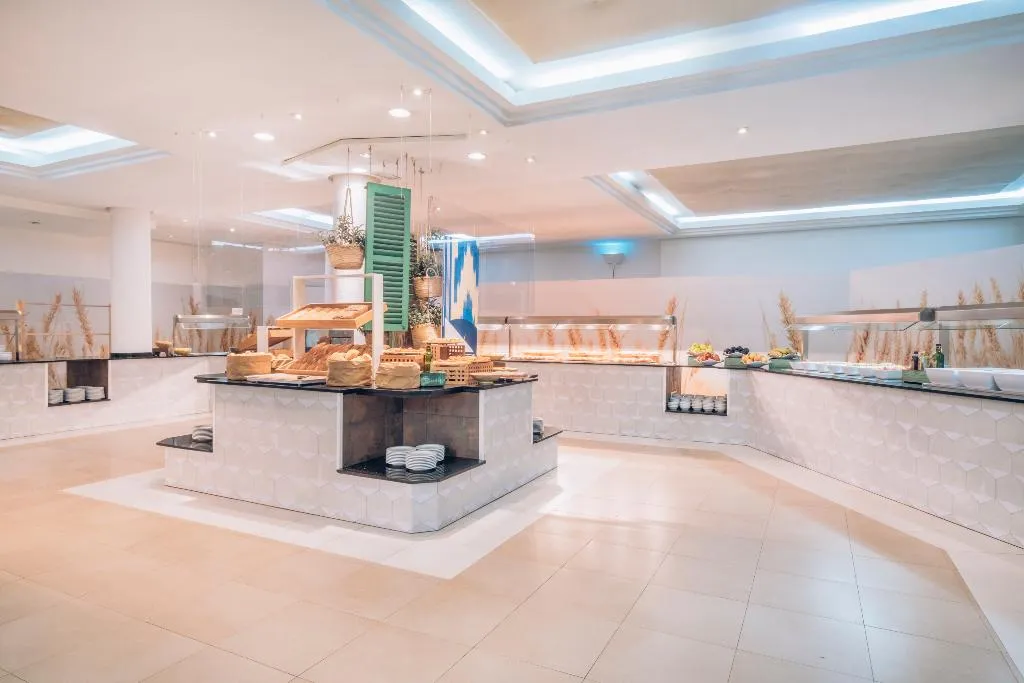 Restaurant, Iberostar Waves Club Cala Barca, Majorca