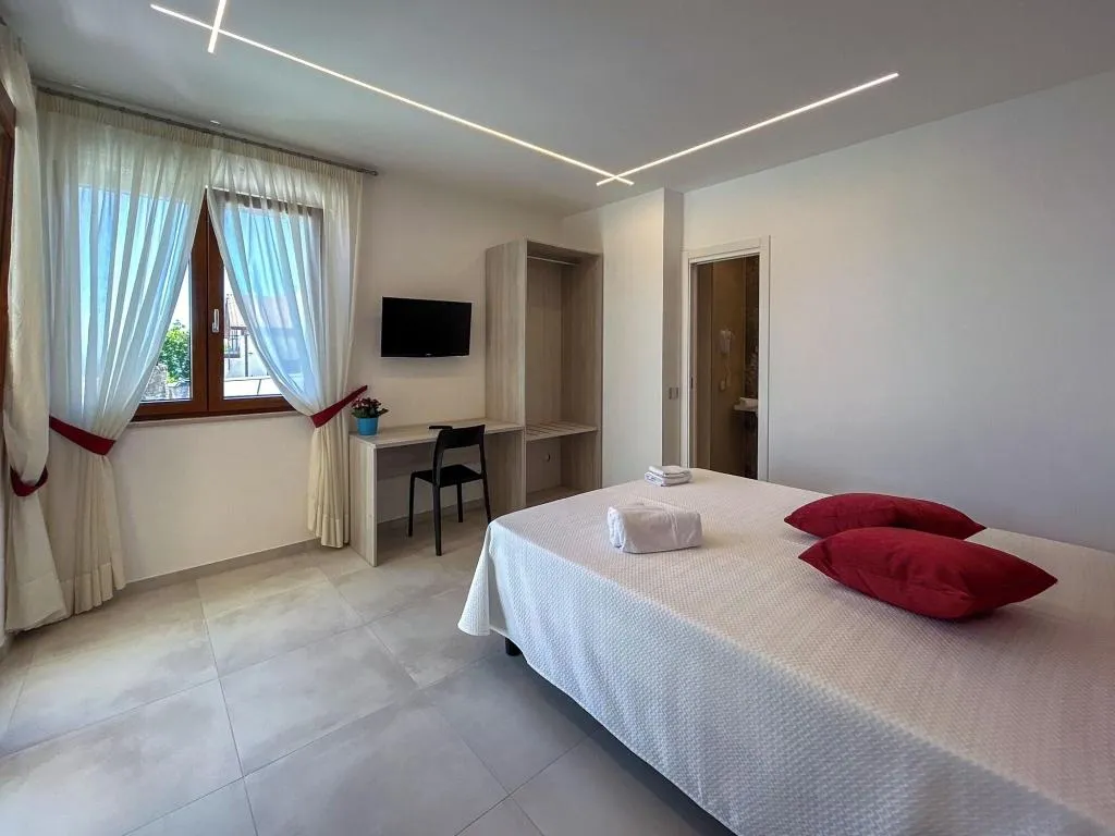 Room, Casa Milly, Naples