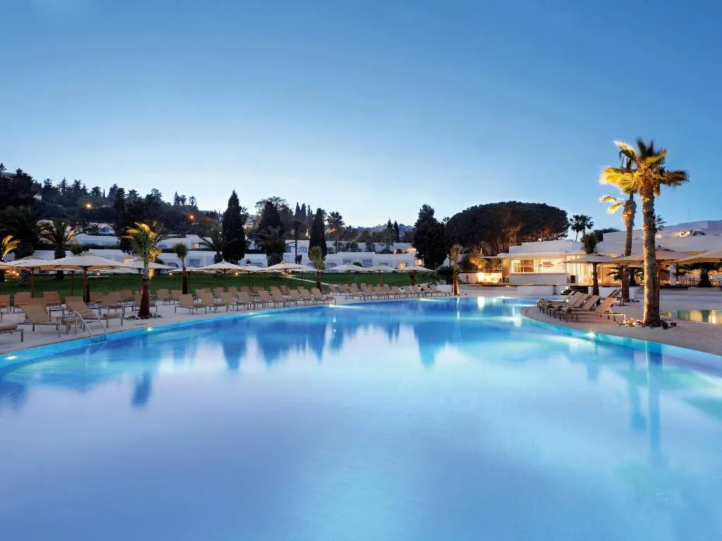 Pool, Movenpick Hotel Gammarth Tunis, Tunisia