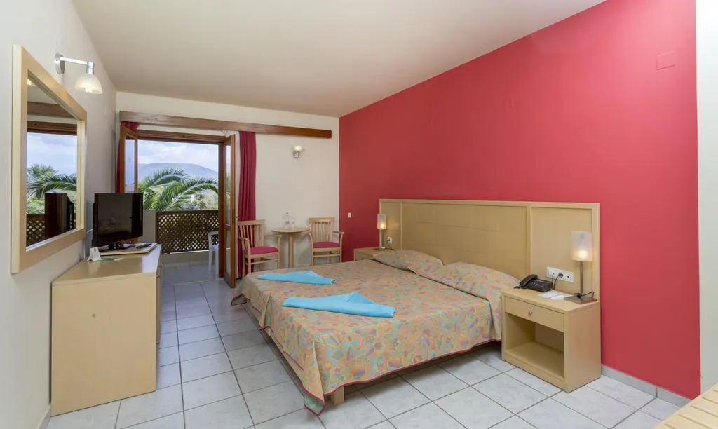 FAMILY ROOM STANDARD Room, Dessole Malia Beach, Crete