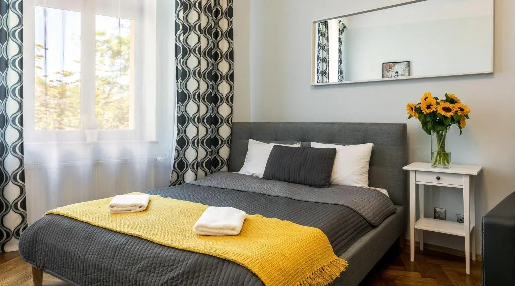 STUDIO DELUXE WITH VIEWS Room, Old Town Residence BIS, Krakow