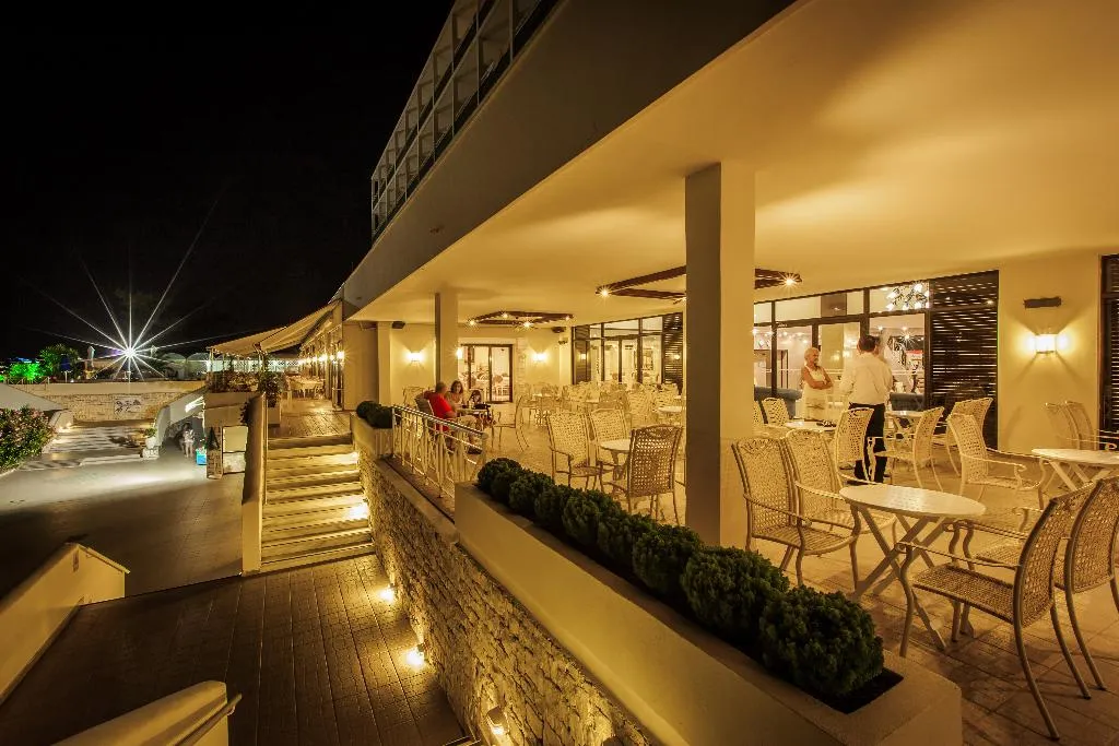 Terrace, Palmariva Beach Hotel, Athens