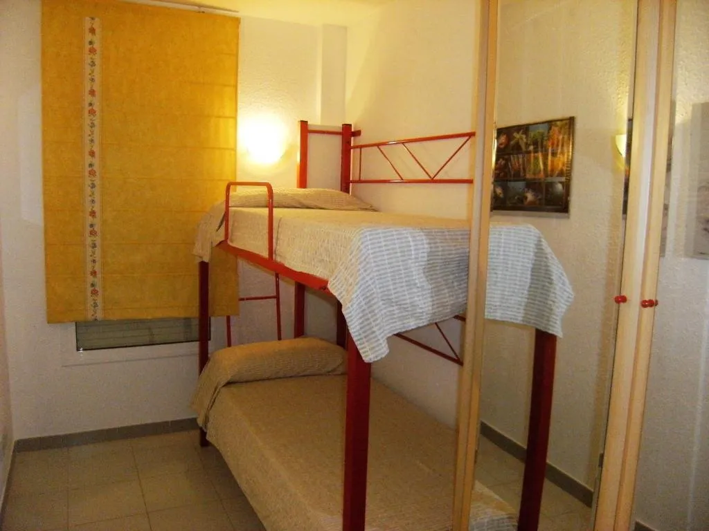 APARTMENT POOL VIEW TWO BEDROOMS Room, Illa Mar d'Or, Costa Brava