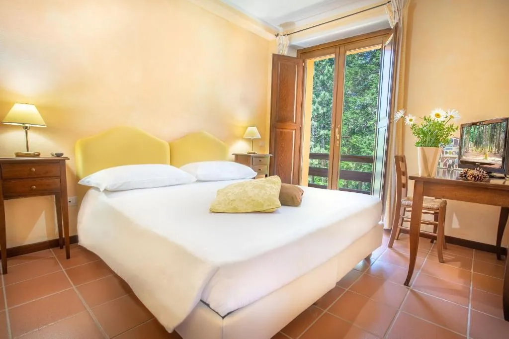 FAMILY ROOM CLASSIC Room, Vallicciola Nature Hotel, Alghero