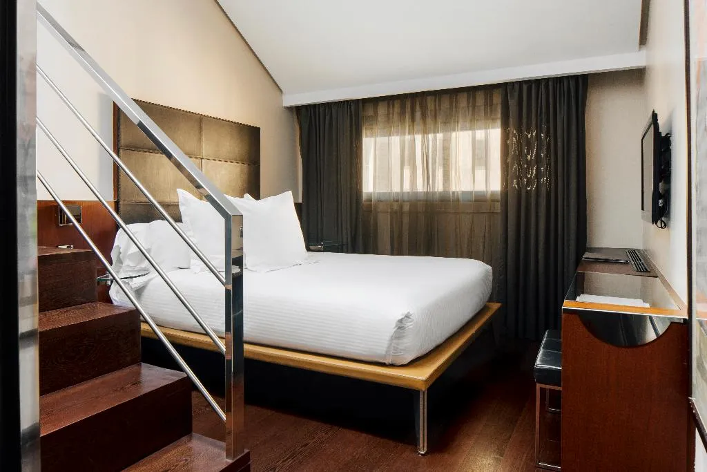 DOUBLE DUPLEX SUPERIOR Room, Urban, Madrid