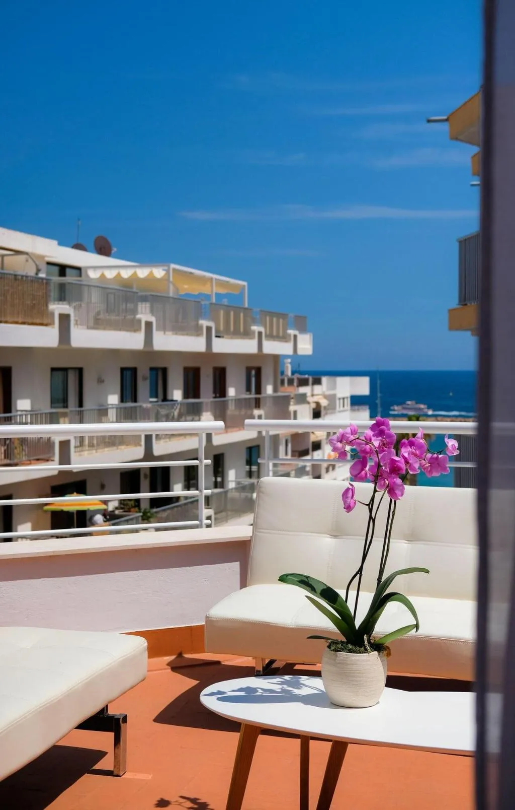 Room, S'Alamera Suites Hotel & Apartments, Ibiza