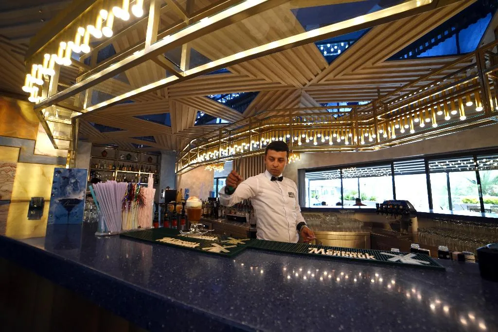 Bar, Royal Wings Hotel, Antalya